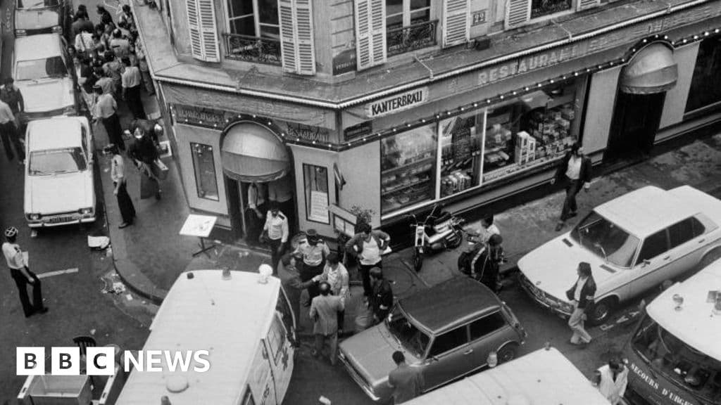 Palestinians hand over suspect in 1982 attack on Jewish restaurant in Paris